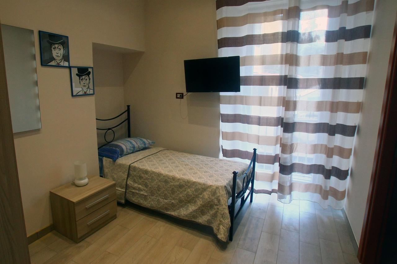 Casa Fedora Acomodação com café da manhã Nápoles Exterior foto